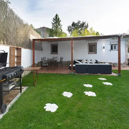 Detached For 6 People In Lloret De Mar With Comunal Outdoor Swimming Pool Villa *