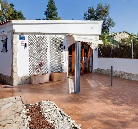 Villa Detached For 6 People In Lloret De Mar With Comunal Outdoor Swimming Pool