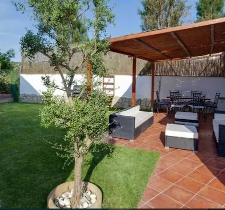 Detached For 6 People In Lloret De Mar With Comunal Outdoor Swimming Pool فيلة